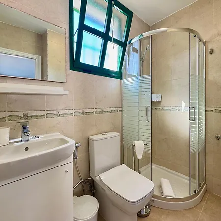 Casa Mary - With Terrace And Pool Holiday home